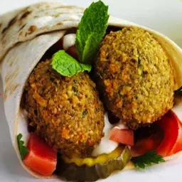 Regular Falafel Sandwich With Hummus
